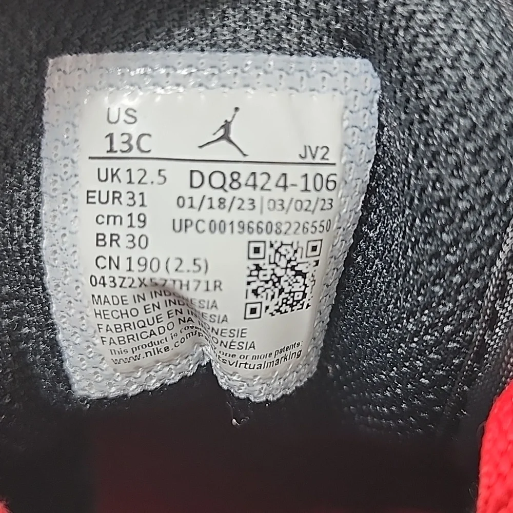 Nike Air Jordan 1‎ Mid Shoes White Gym Red Black DQ8424-106, Size 13C